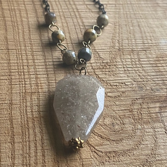 Elegant Gemstone Agate Jasper Gold and Brown Pendant Necklace - Picture 2 of 6